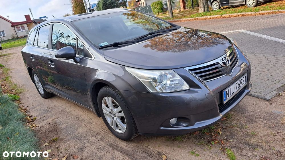 Toyota Avensis - 3