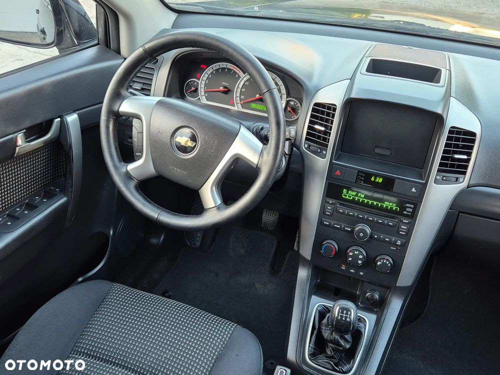 Chevrolet Captiva 2.4 2WD 5 Sitzer LS - 21