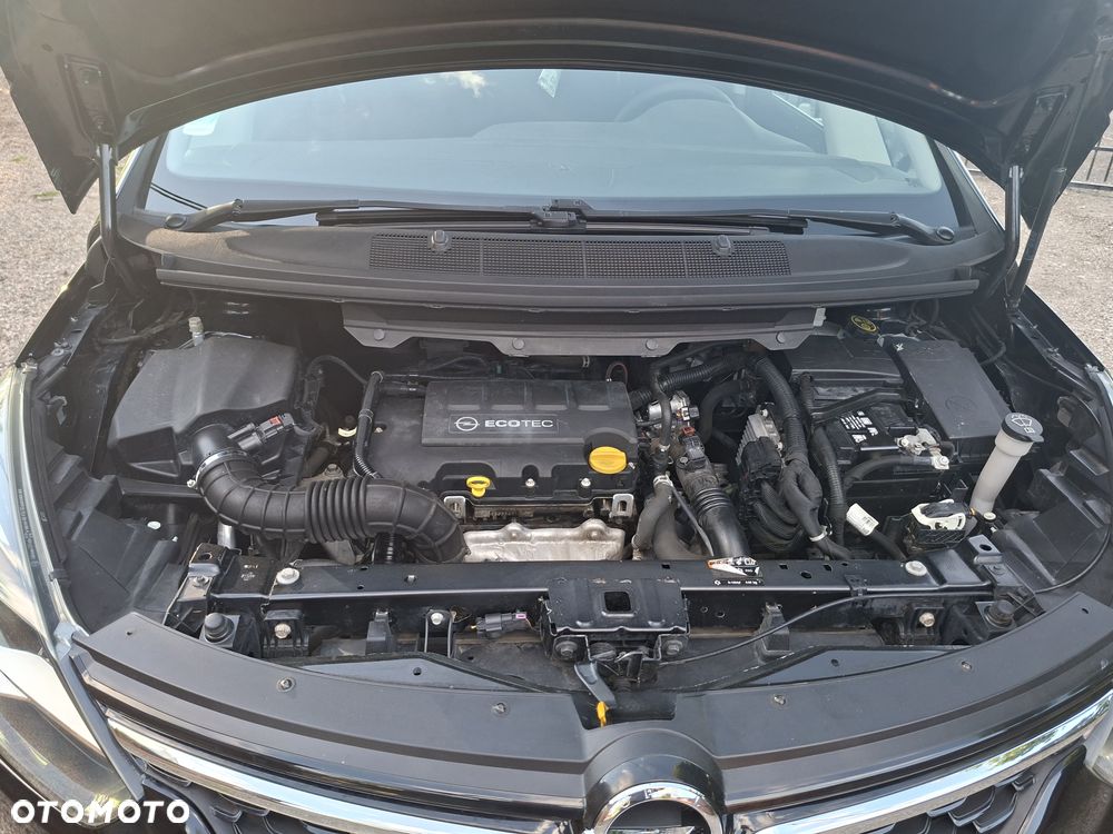 Opel Zafira 1.4 Turbo Business Edition - 11