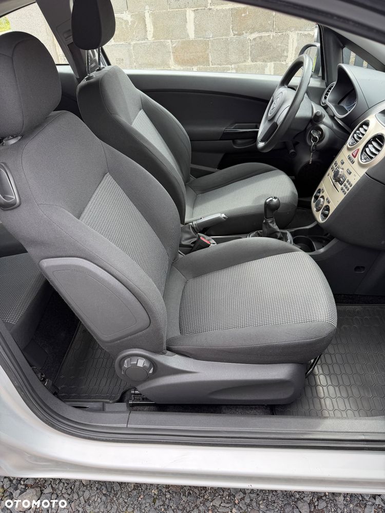 Opel Corsa 1.0 12V - 8