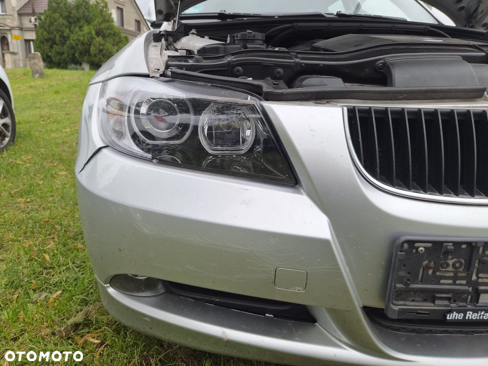 BMW Seria 3 318i - 7