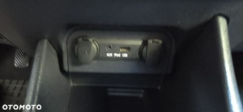 Kia Rio 1.2 L Business Line - 24