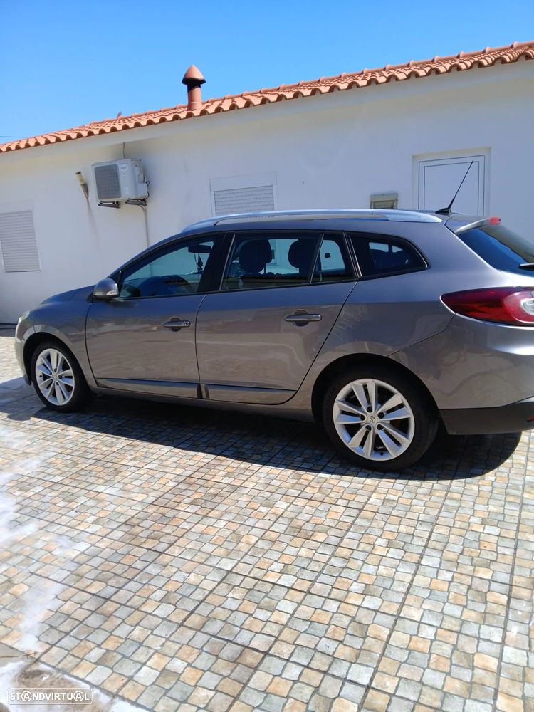 Renault Mégane Sport Tourer ENERGY dCi 110 Start & Stopp Dynamique - 2