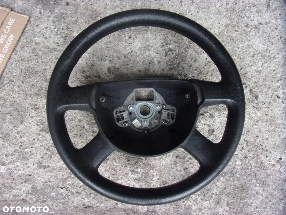 Kierownica VW Passat B6 2.0 BKP 3C04190911QB - 1