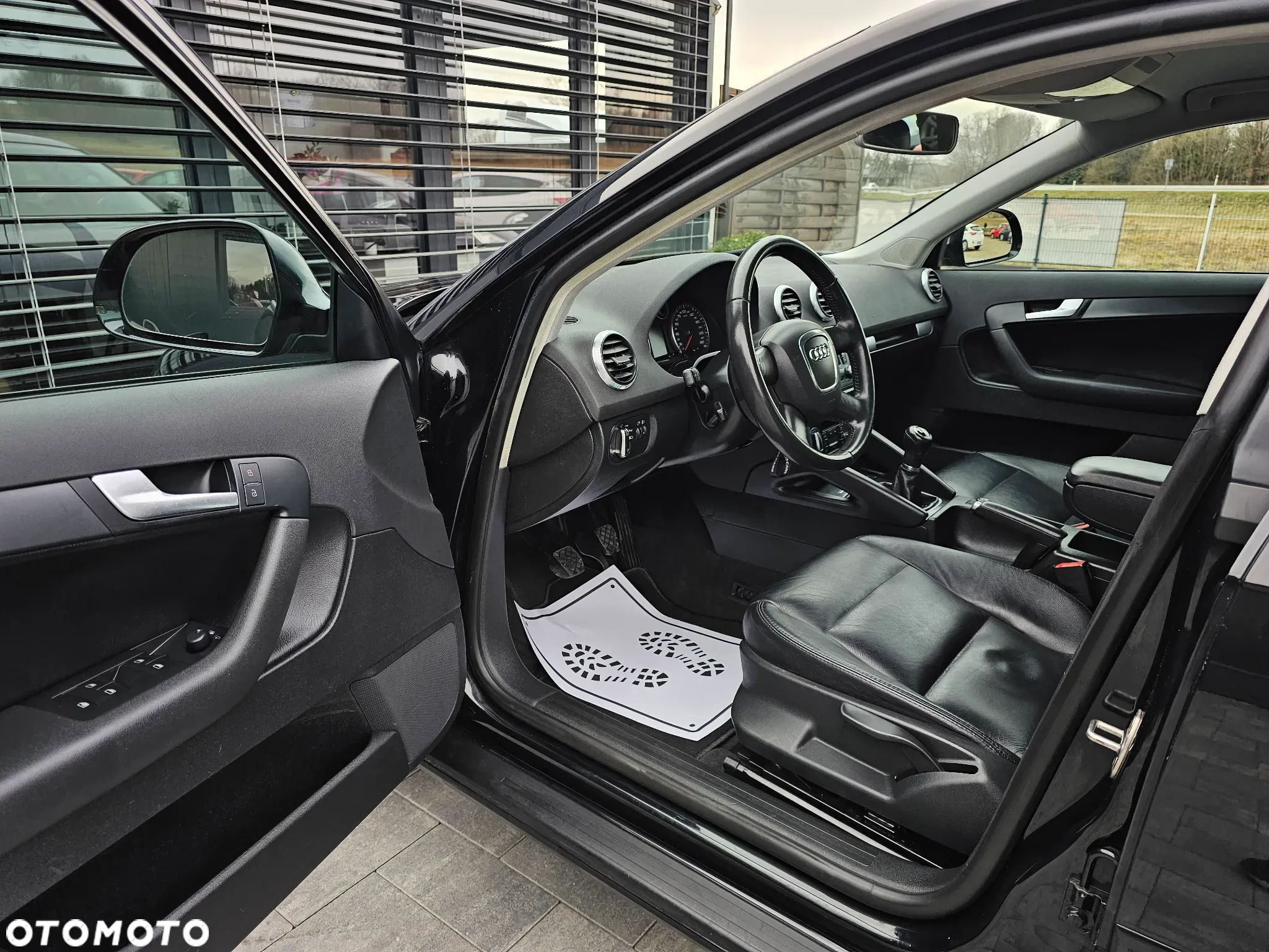 Audi A3 1.6 Sportback Ambiente - 7