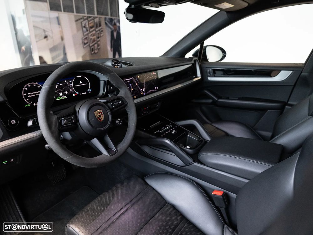 Porsche Cayenne Coupé E-Hybrid Tiptronic S - 28