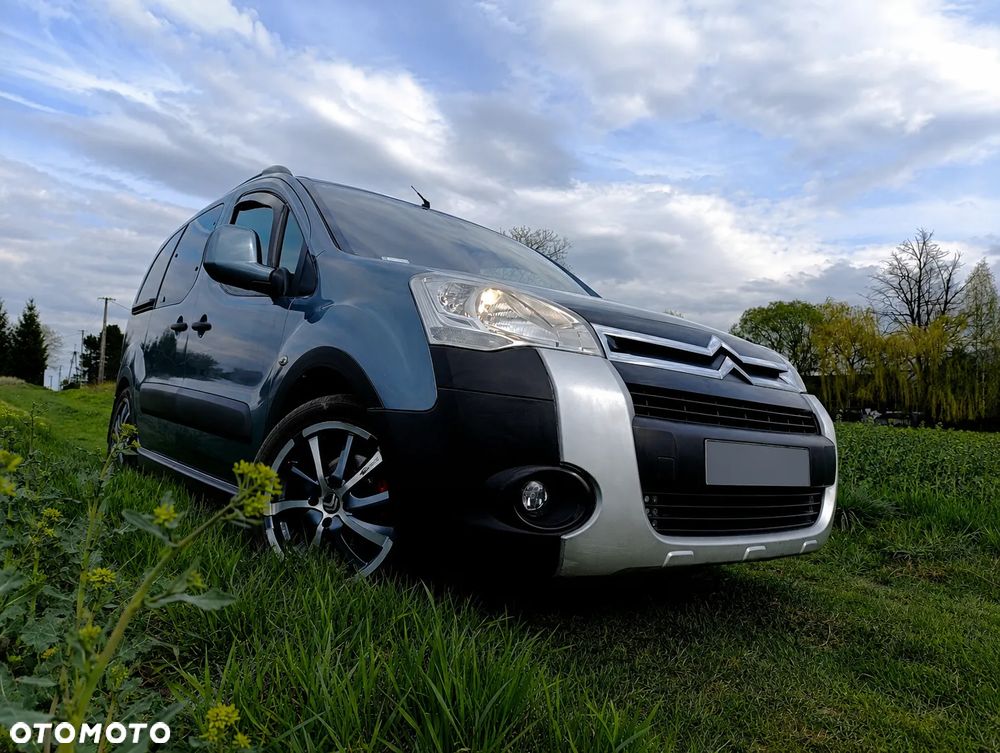 Citroën Berlingo 1.6 HDi Equilibre Navi XTR - 2