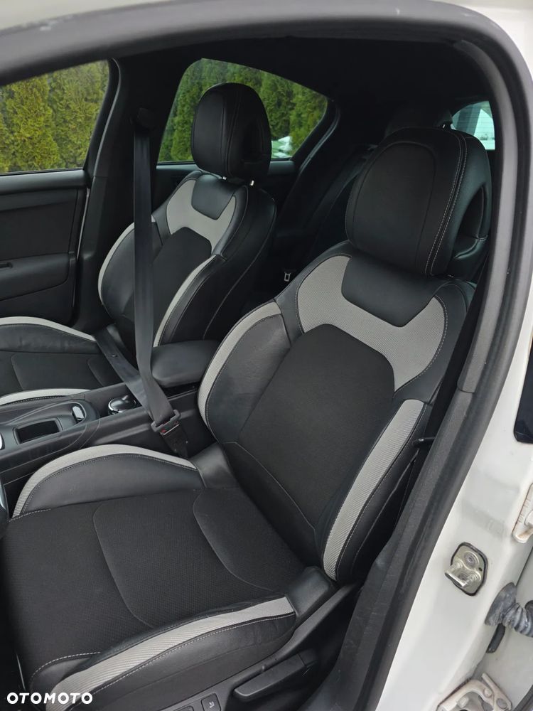 Citroën DS4 BlueHDi 120 S&S EAT6 SoChic - 29