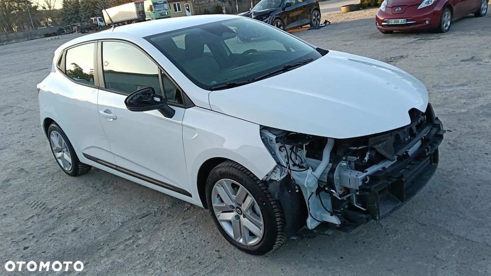 Renault Clio 1.6 E-TECH Full Hybrid 145 Evolution - 8