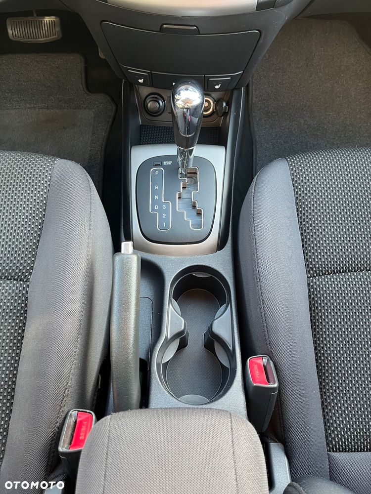 Hyundai i30 1.6 Comfort - 8