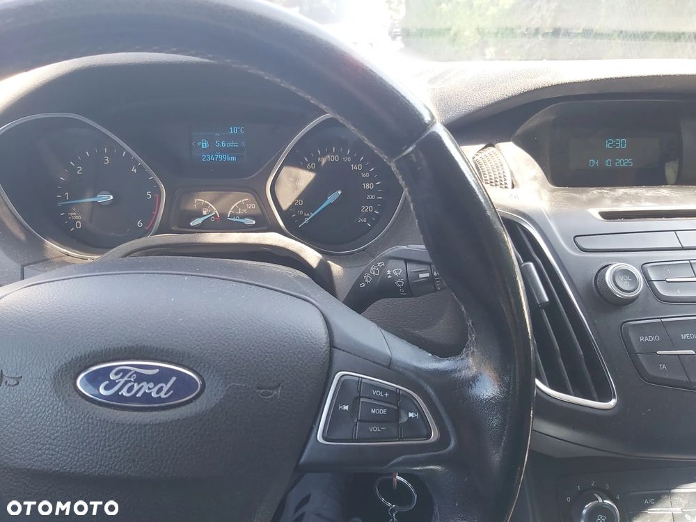 Ford Focus 1.5 TDCi Trend - 9