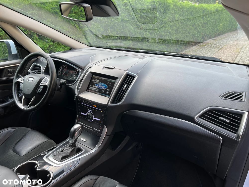Ford S-Max 2.0 TDCi 4WD Titanium PowerShift - 19