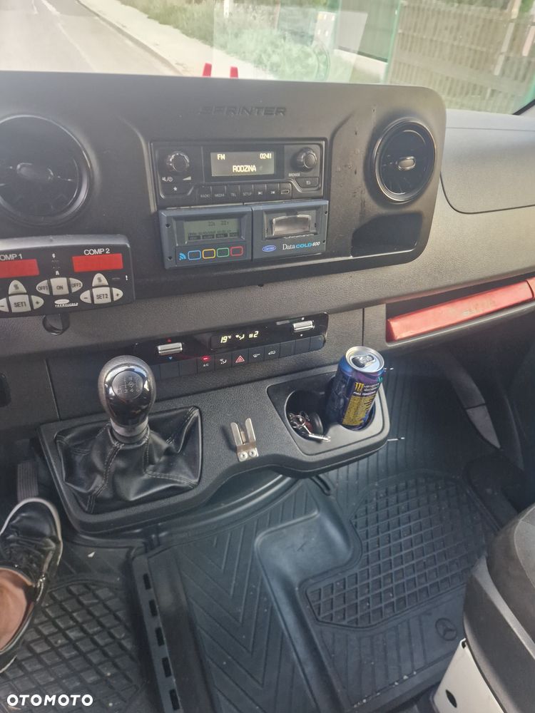 Mercedes-Benz SPRINTER - 5