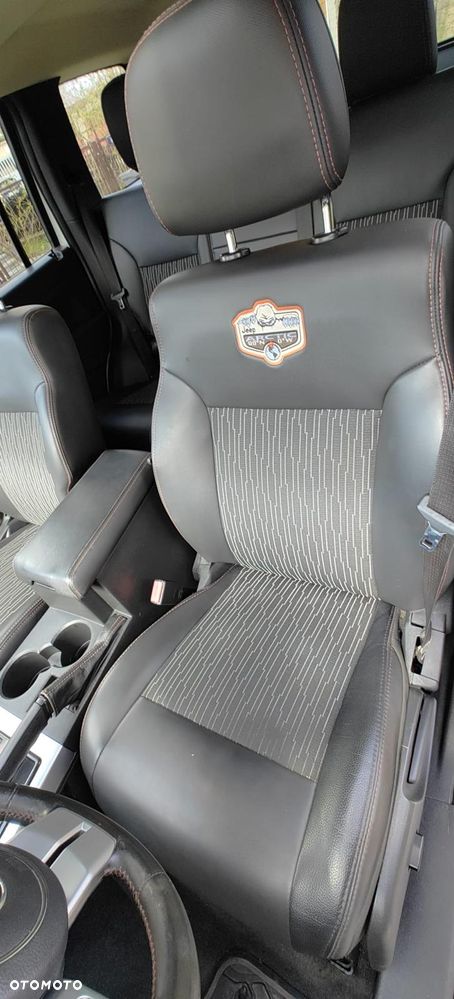 Jeep Liberty 3.7 4x4 - 20