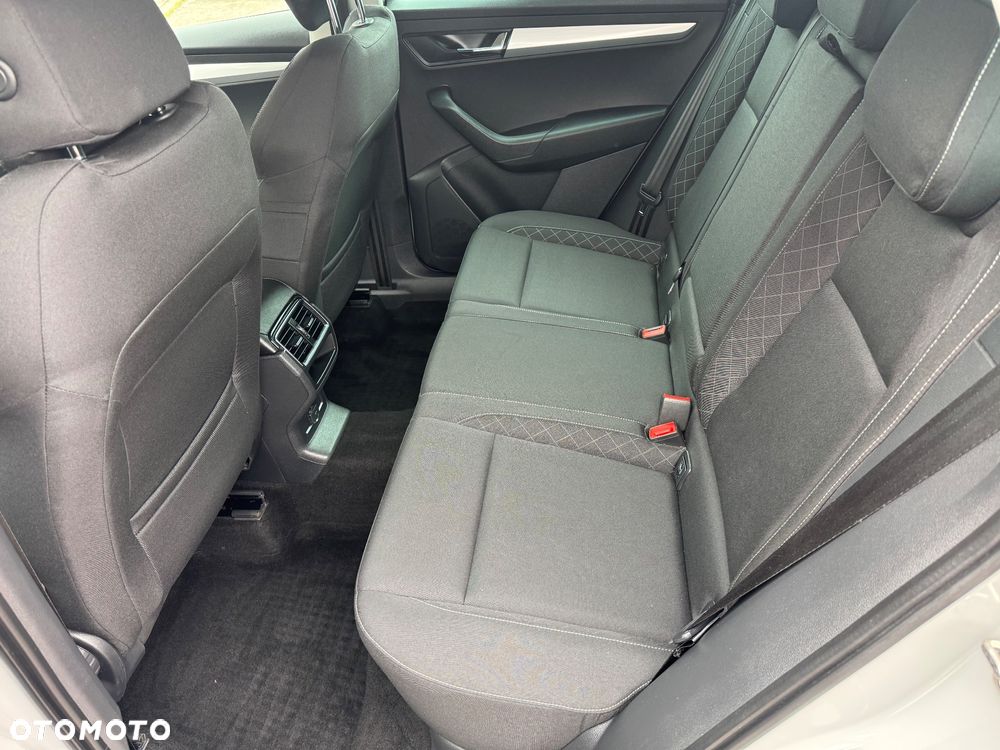 Skoda Karoq 1.6 TDI 4x2 Style DSG - 25