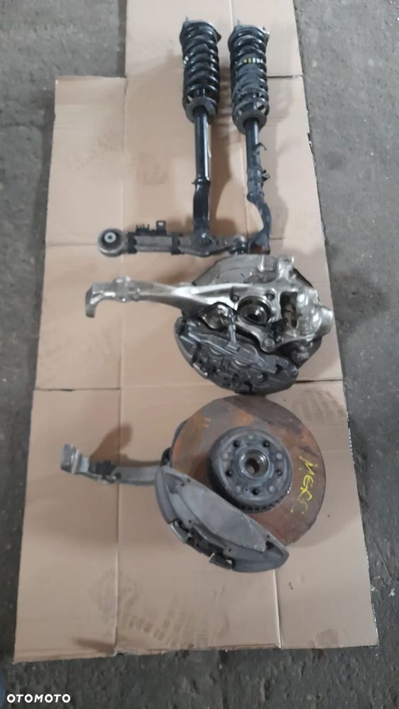 Mercedes Benz GLC 2.0 CGI 15r zwrotnika amortyzator przód lewy prawy - 2