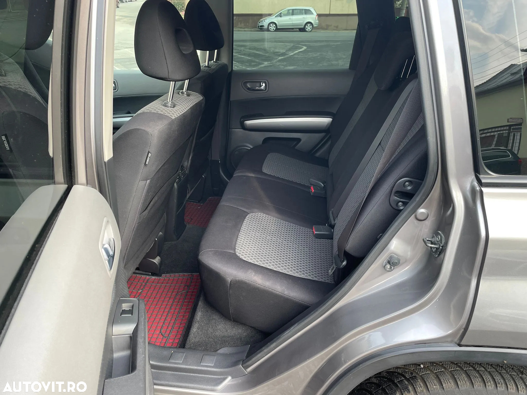 Nissan X-Trail 2.0 dCi 4x4 DPF Automatik Platinum - 11