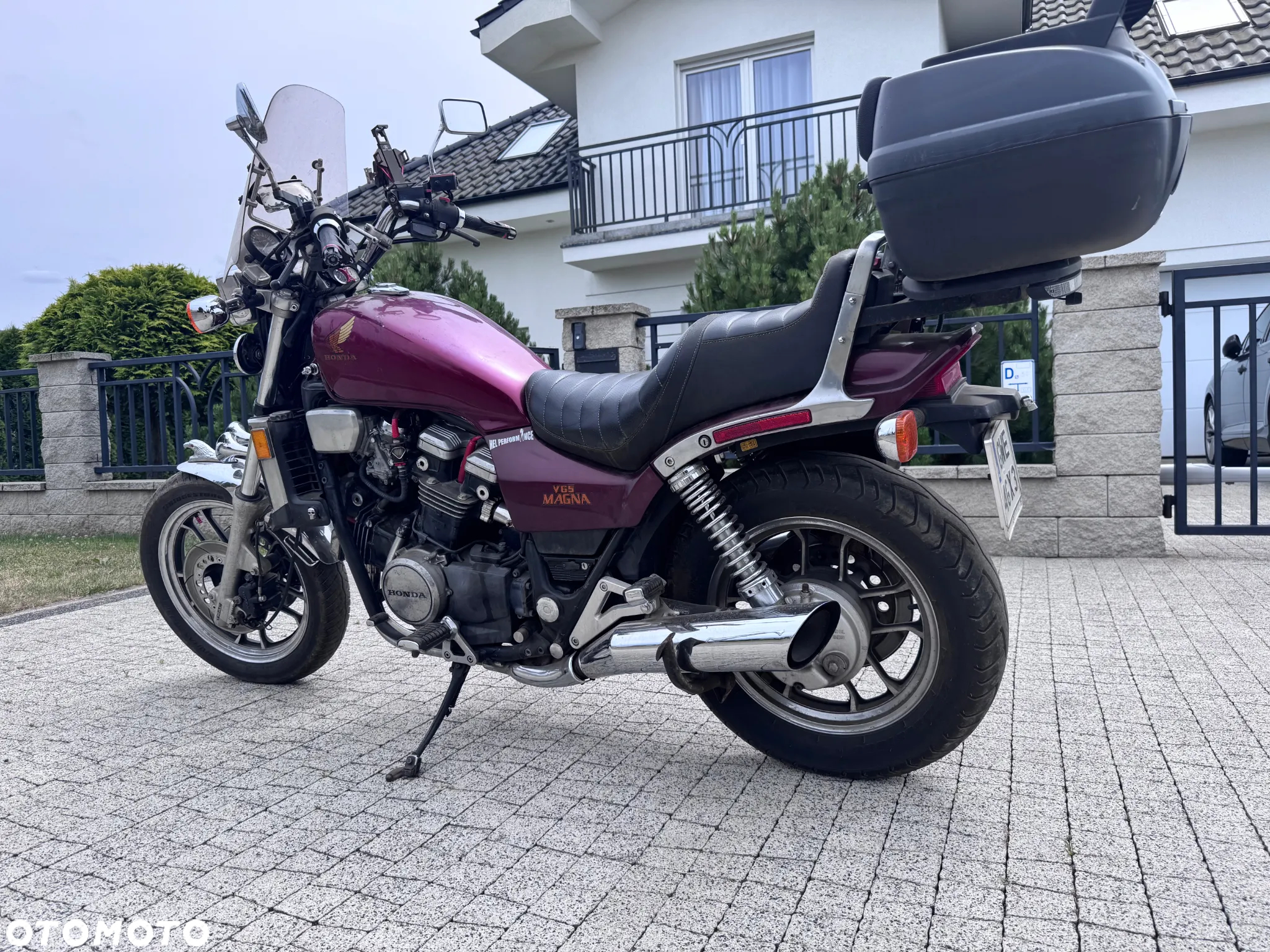 Honda VF - 4