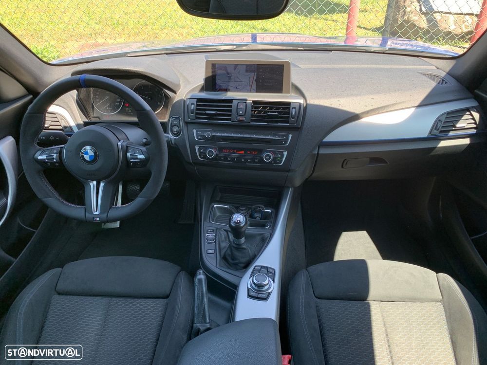 BMW 118 d Pack M - 15