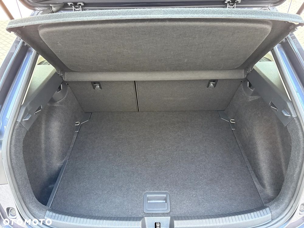 Volkswagen Taigo - 12