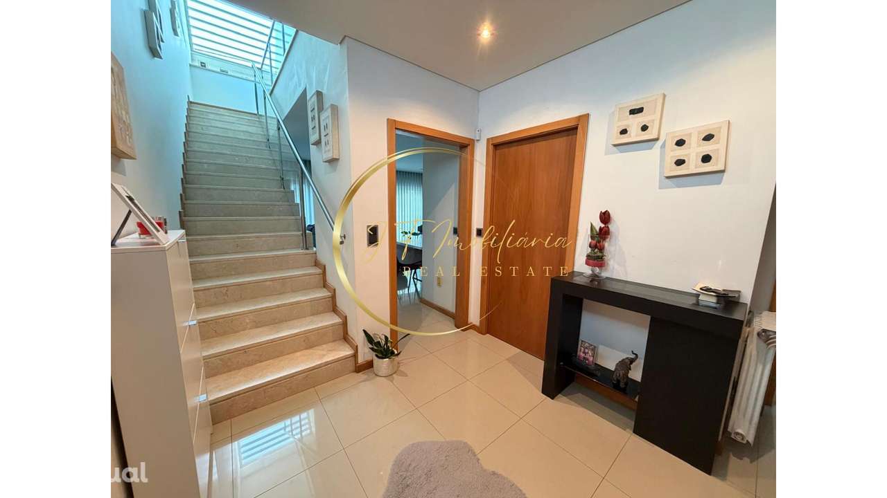 Moradia T4 - Gafanha da Encarnação - Grande imagem: 3/29