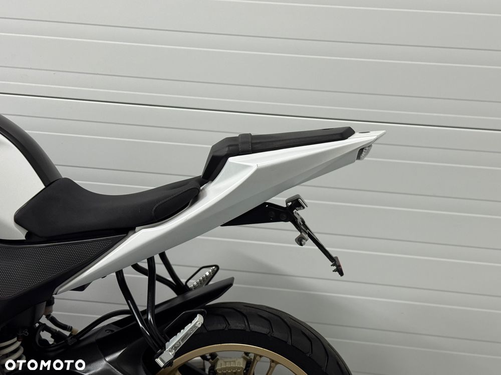 Yamaha R125 - 16