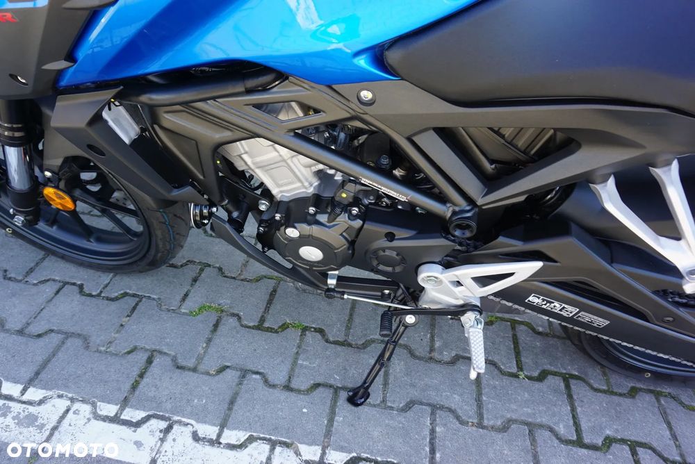 Honda CB - 7