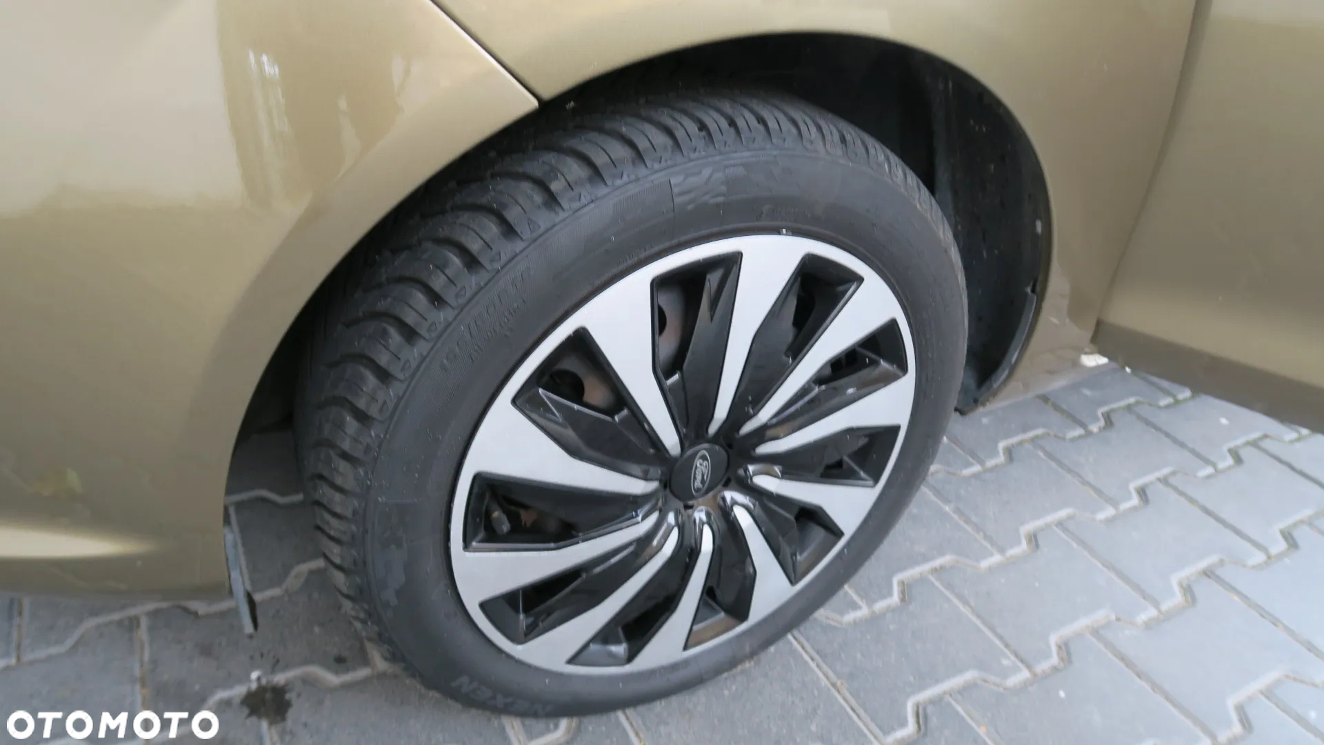 Ford Fiesta - 24