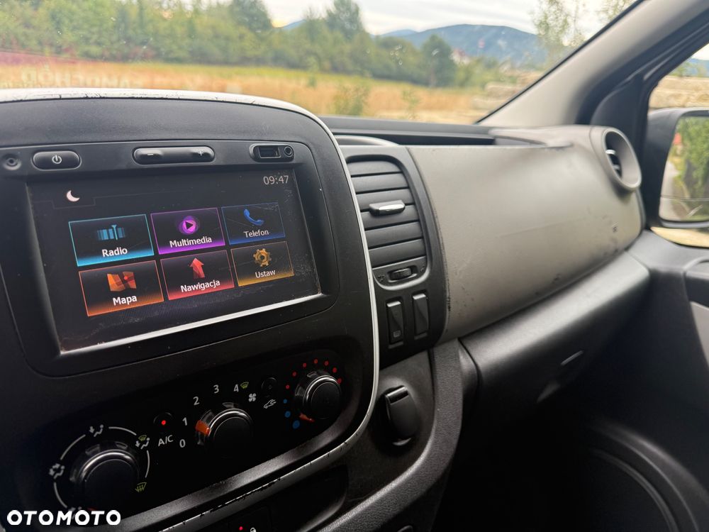 Renault Trafic - 17