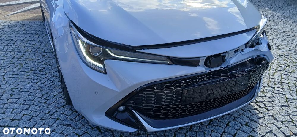 Toyota Corolla 2.0 Hybrid GR Sport - 6