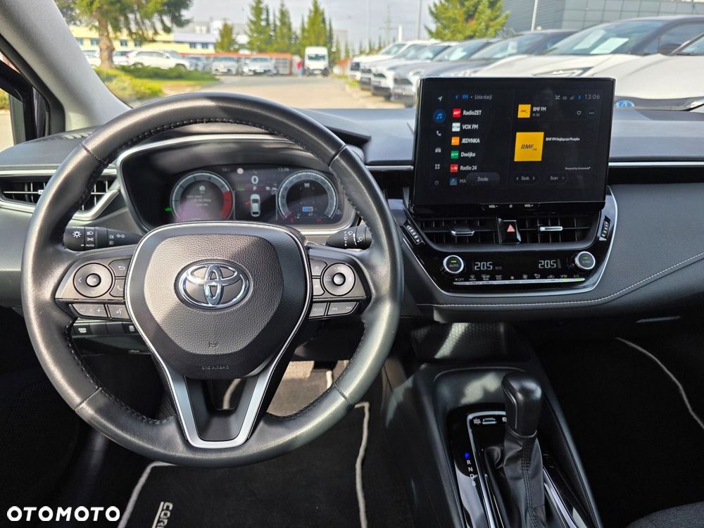 Toyota Corolla 1.8 Hybrid Comfort - 16