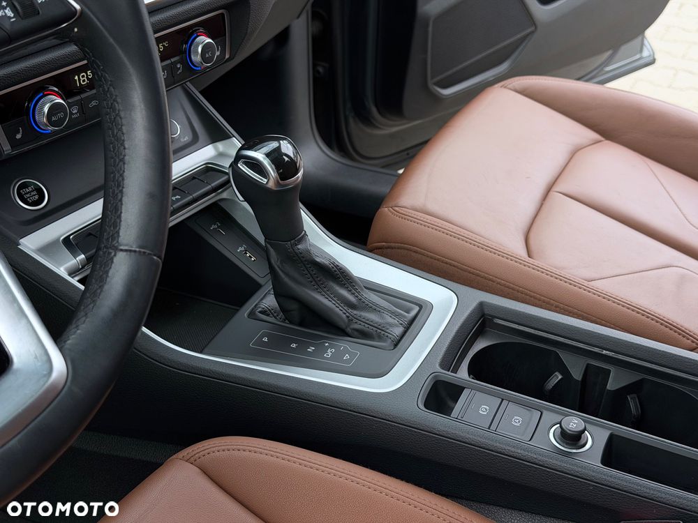 Audi Q3 40 TFSI Quattro S tronic - 28