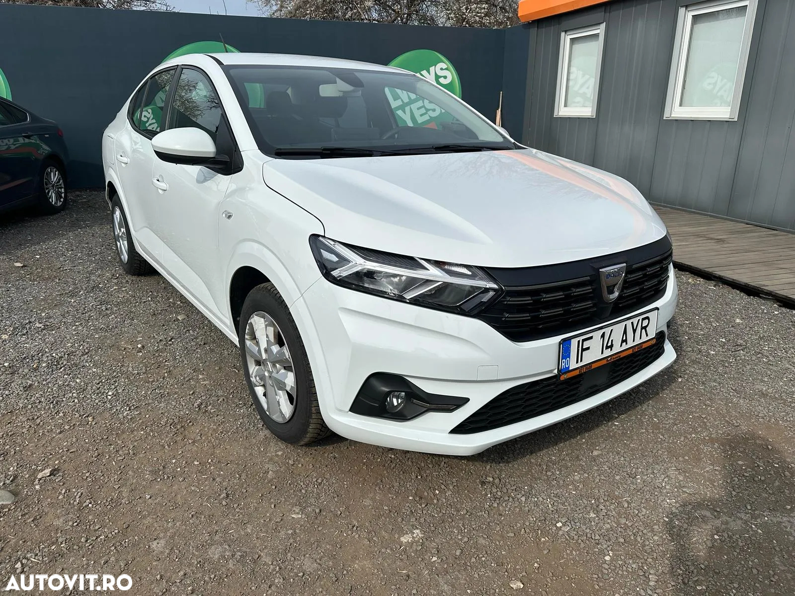 Dacia Logan TCe 90 MT5 Comfort - 2