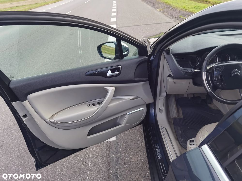 Citroën C5 2.0 HDi Exclusive Equilibre Navi - 9