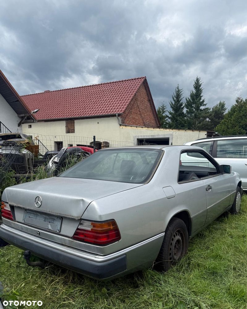 Mercedes-Benz W124 (1984-1993) - 4