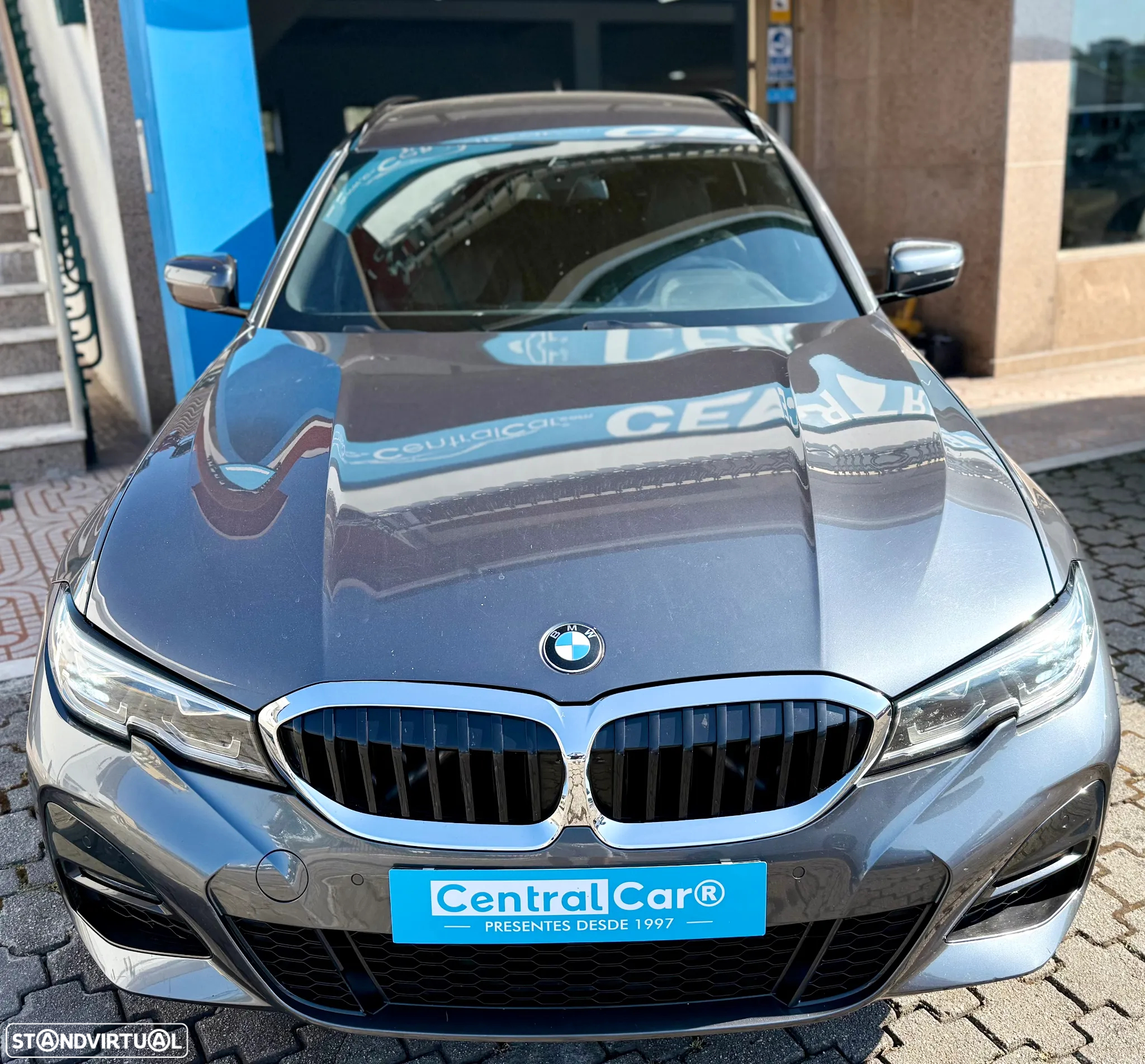 BMW 330 e Touring Pack M Auto - 5