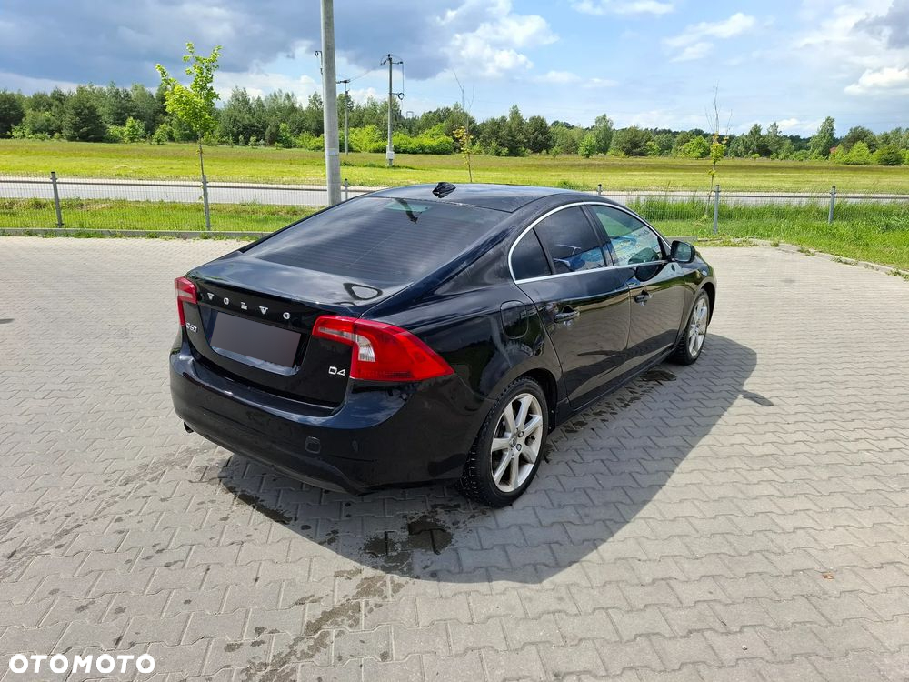 Volvo S60 - 2