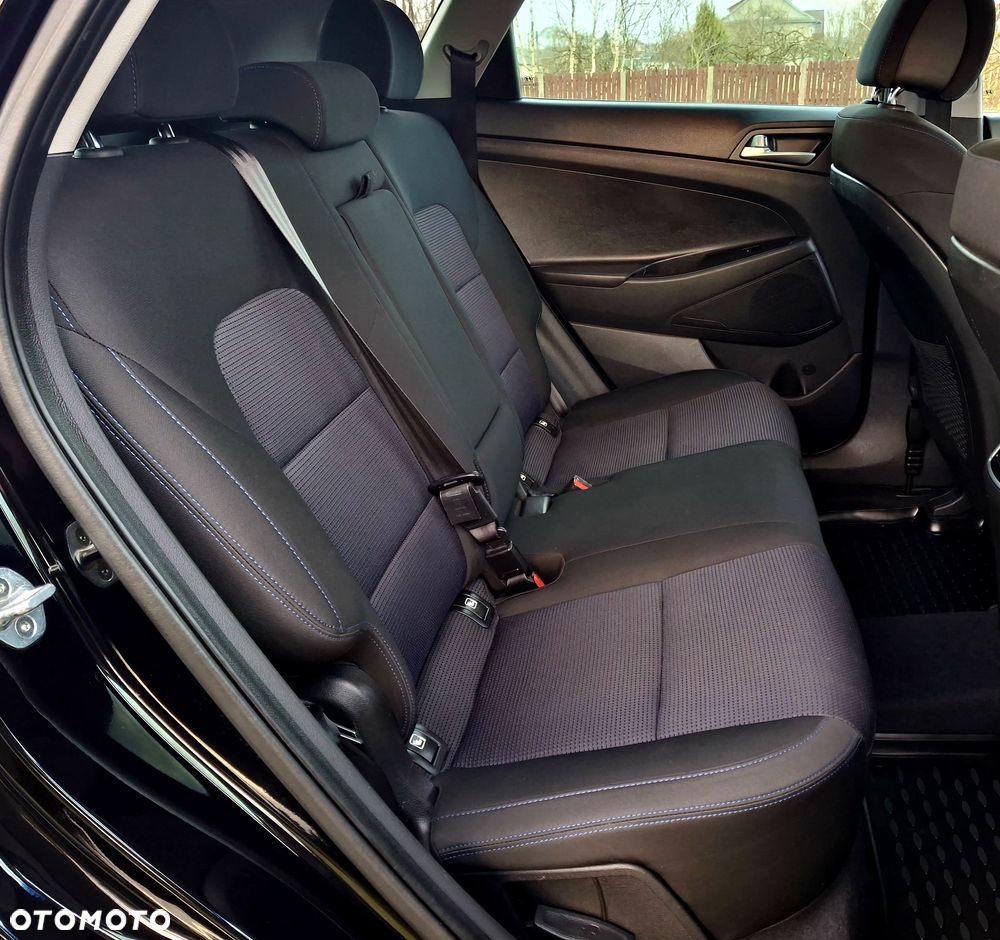 Hyundai Tucson 1.6 GDi 2WD Select - 24