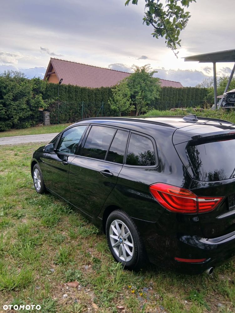 BMW Seria 2 218d Sport-Aut Advantage - 16