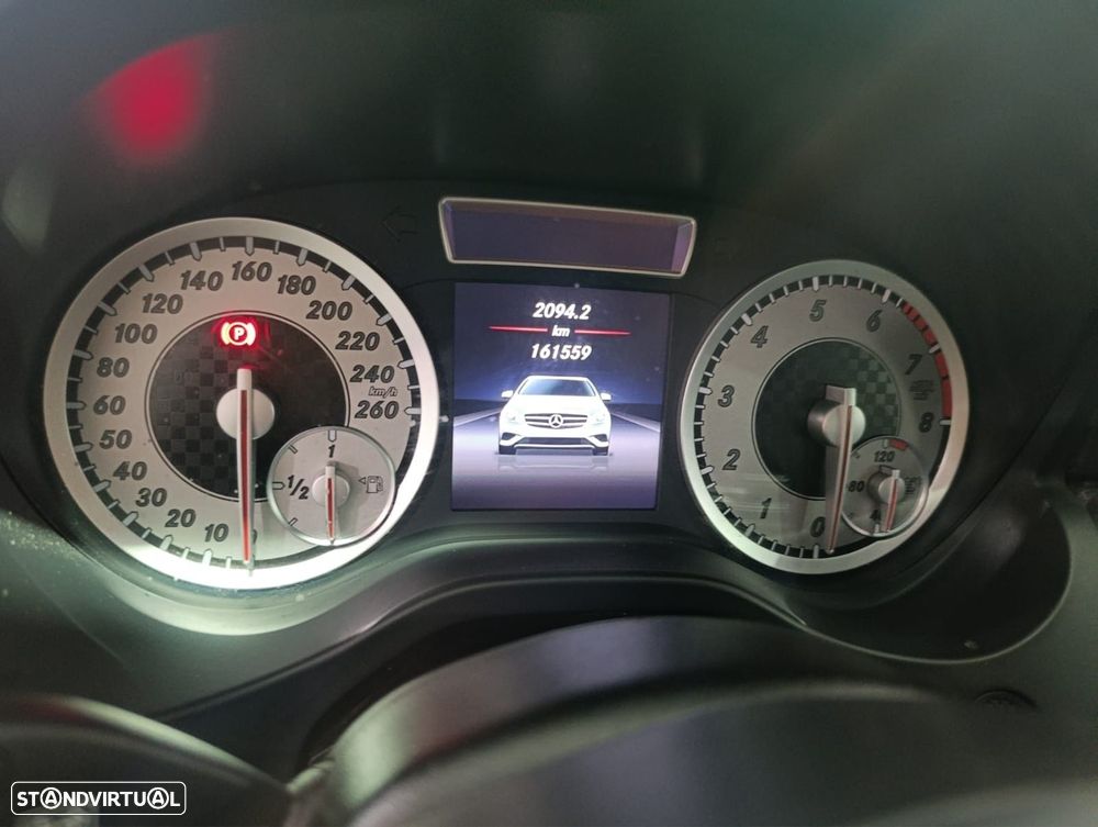 Mercedes-Benz A 180 - 6