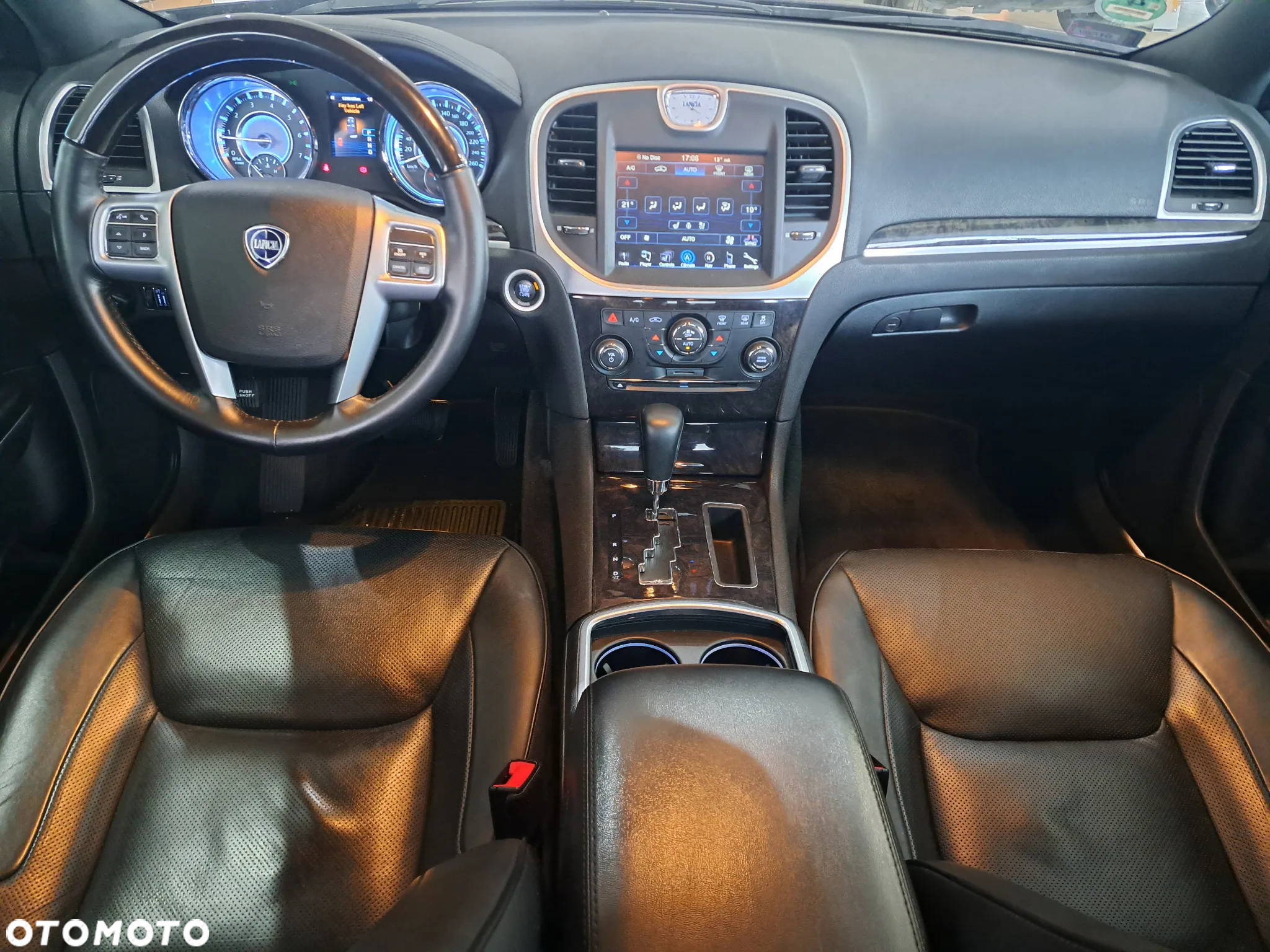Lancia Thema 3.0CRD Platinum - 9
