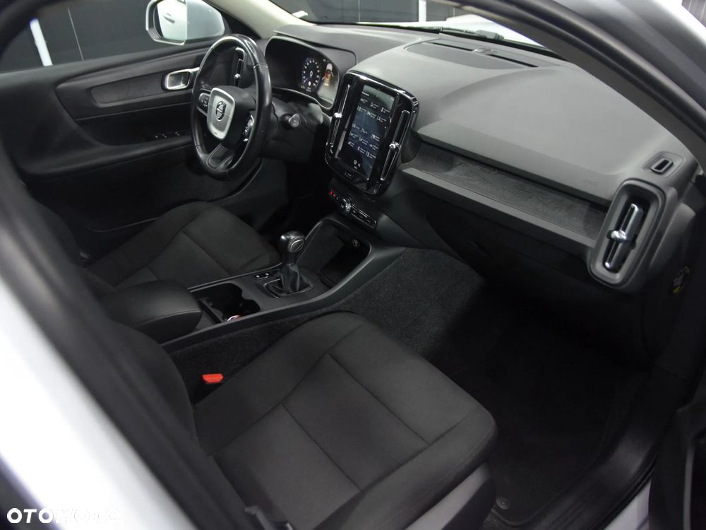 Volvo XC 40 - 8