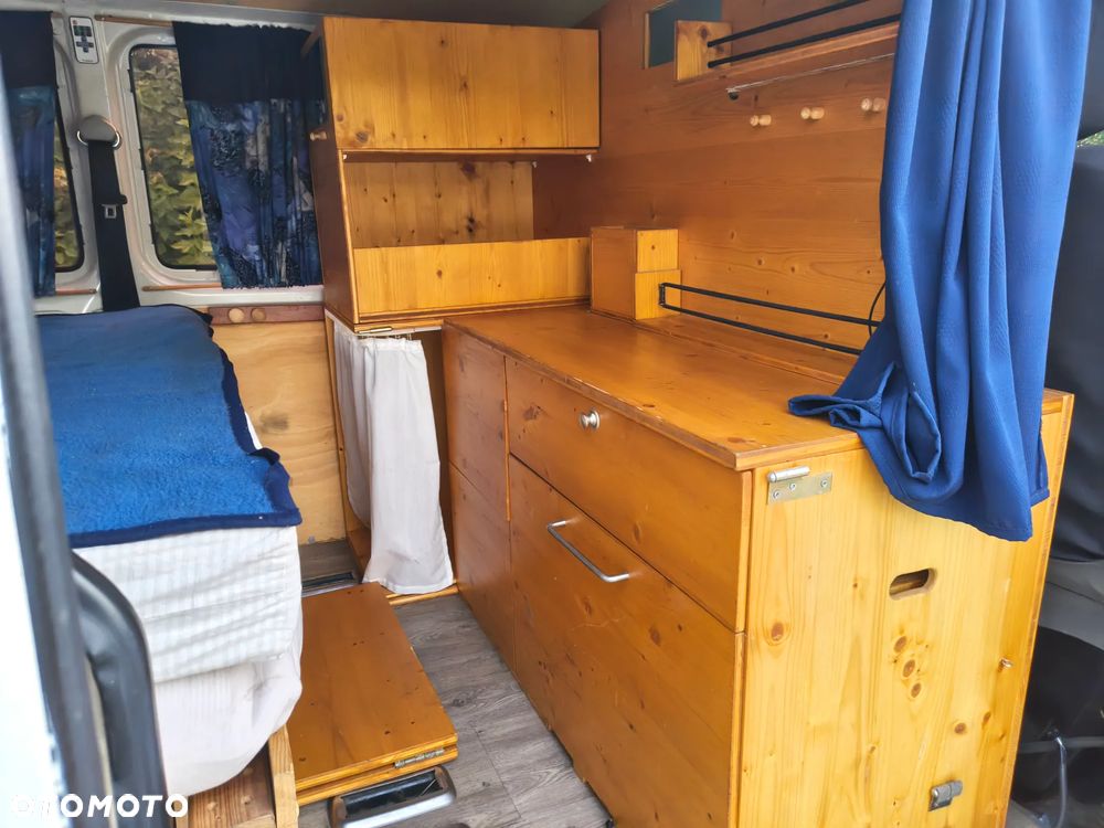 Volkswagen Transporter T5 - 26