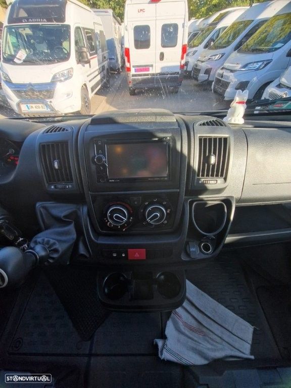 Adria Matrix Plus 670 SLT Camas gêmeas - 10
