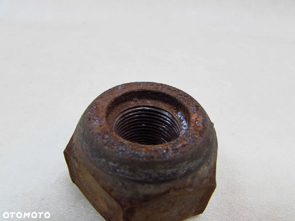 MITSUBISHI CANTER FUSO 7C15 NAKRETKA KOLA FELGI 17.5 PRAWY GWINT 07-21 - 4
