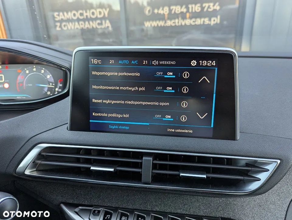 Peugeot 5008 THP 165 EAT6 Allure - 22