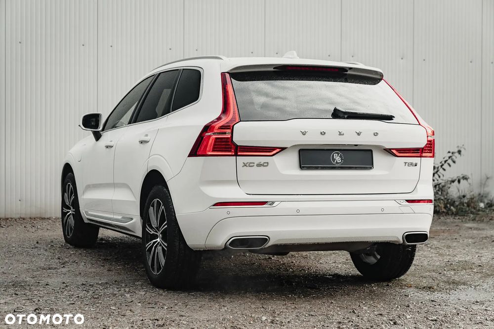 Volvo XC 60 T8 AWD Recharge Geartronic Inscription - 8