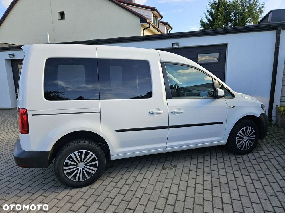 Volkswagen Caddy - 4