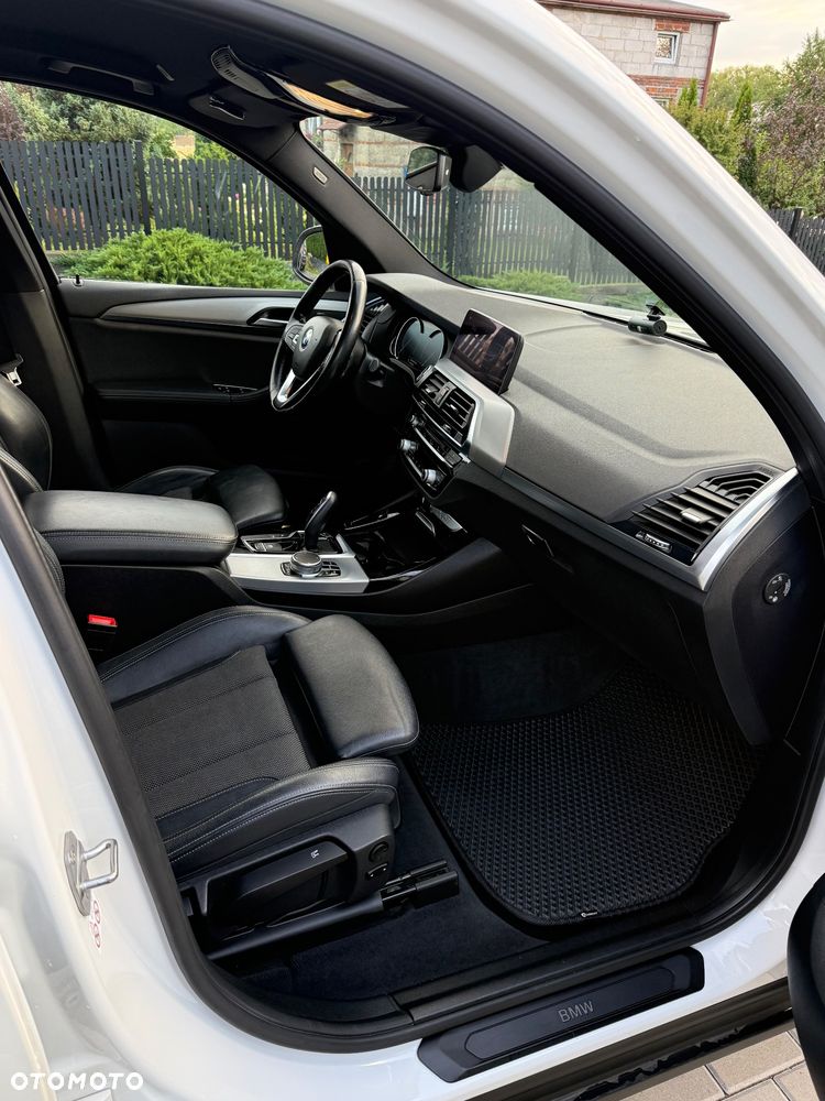 BMW X3 xDrive20d xLine - 26
