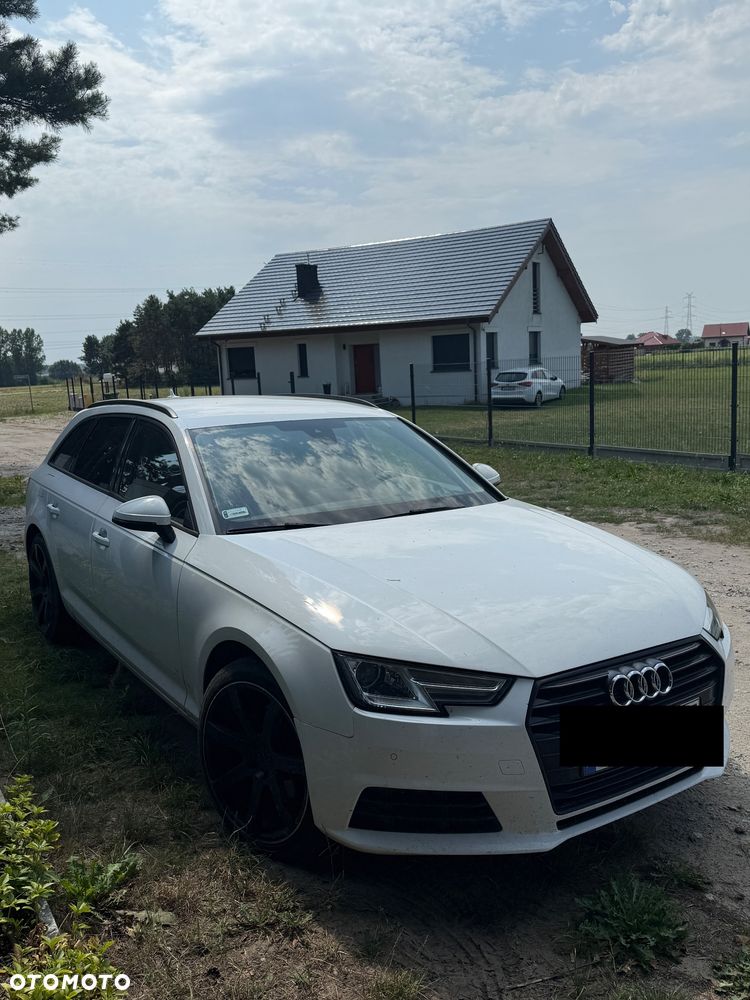 Audi A4 Avant 2.0 TDI S tronic - 1